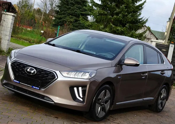 samochody osobowe Hyundai IONIQ cena 89900 przebieg: 19000, rok produkcji 2020 z Libiąż